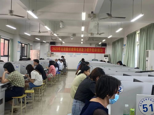 高職教師信息化能力提升培訓班走進燧光 探索數字教育新路徑